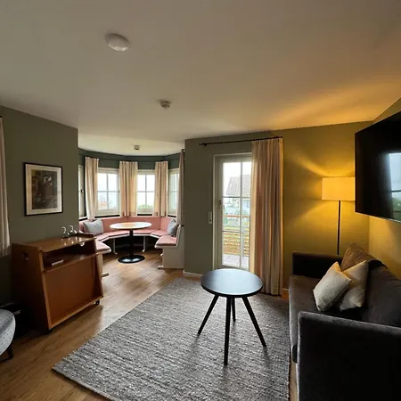 Pilgerhof Und Rebmannshof 4* Ульдинген-Мюльхофен